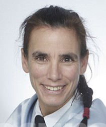Stefanie John
